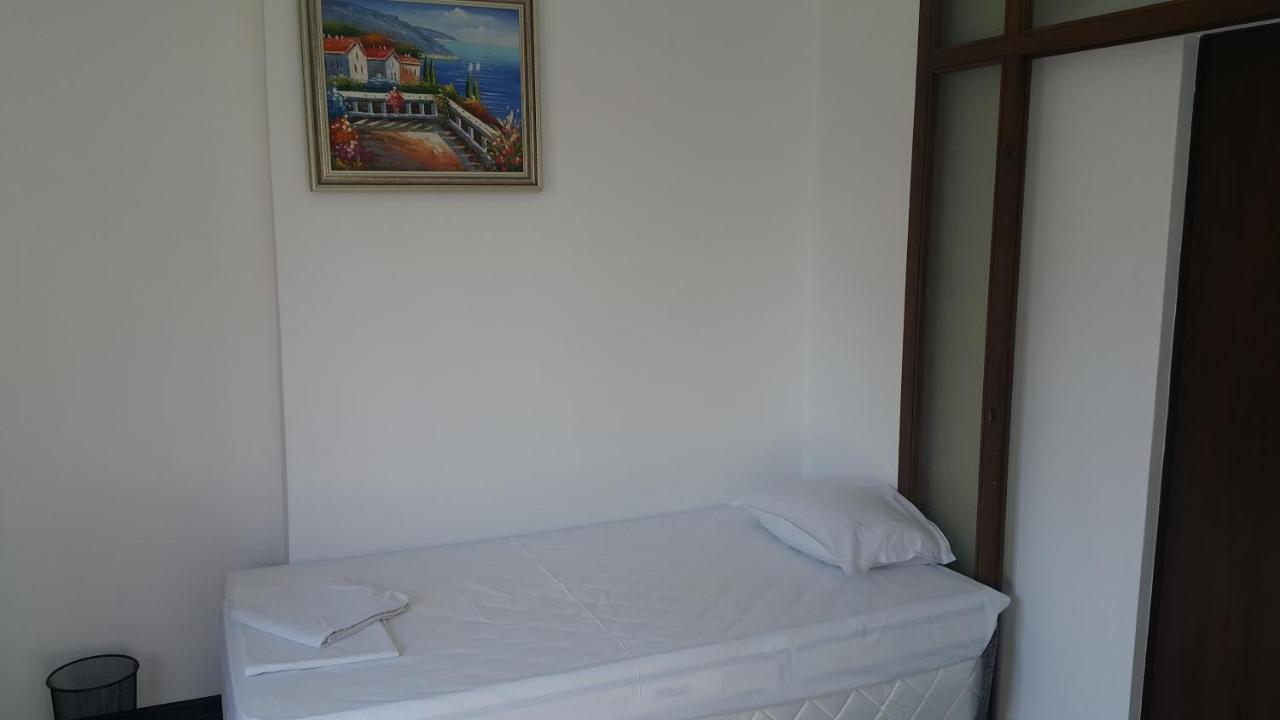 Central Beach Guest Rooms Burgas Zewnętrze zdjęcie