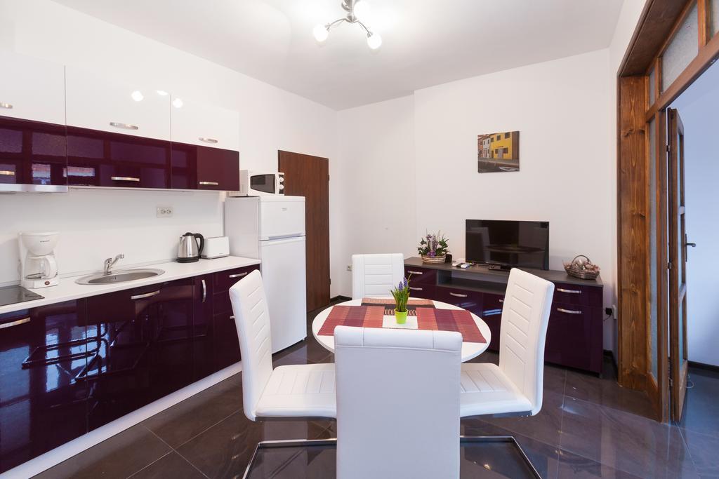 Central Beach Guest Rooms Burgas Zewnętrze zdjęcie